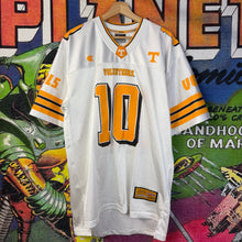 Load image into Gallery viewer, Y2K Tennessee Volunteers Away Team Jersey Size Medium
