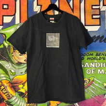 Load image into Gallery viewer, Supreme SS18 Chair Tee Size Medium