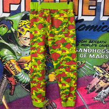 Load image into Gallery viewer, Bape Sta Camo Sweatpants Size Medium