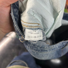 Load image into Gallery viewer, NWT Vale Forever Sirens Jeans Size 32”