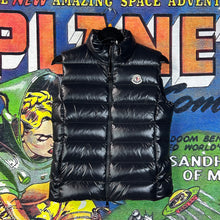 Load image into Gallery viewer, Moncler Glossy Puffer Vest Size 1 / Small