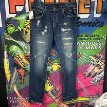 Load image into Gallery viewer, Purple Brand P001 Slim Fit Ripped Jeans Size 38”