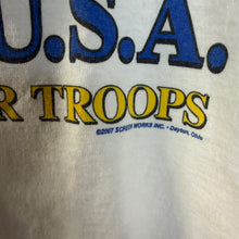 Load image into Gallery viewer, Y2K US Army Staff Sargent Patriotic Tee Shirt Size Large