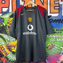 Load image into Gallery viewer, Y2K Nike Total 90 Manchester United Training Jersey Size XL