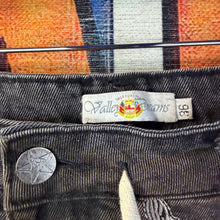 Load image into Gallery viewer, Vale Forever Cross Chain Jorts Size 36”