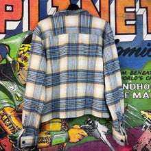 Load image into Gallery viewer, VALE Cobweb Flannel Jacket Size Medium
