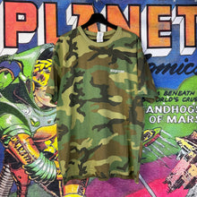 Load image into Gallery viewer, Supreme Bullseye Camo Tee Size Large