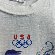 Load image into Gallery viewer, Vintage 90’s Looney Tunes Olympics Tee Size XS