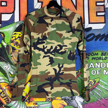Load image into Gallery viewer, Cortez Camo Long Sleeve Size Small