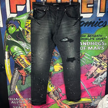 Load image into Gallery viewer, Purple Brand Paisley Ripped Skinny Jeans Black Size 38”
