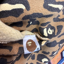 Load image into Gallery viewer, Bape Leopard Print Sweatpants Size Medium