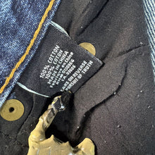 Load image into Gallery viewer, Y2K Akademiks Jeans Size 36"