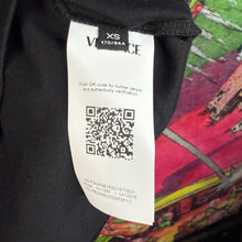 Load image into Gallery viewer, NWT Versace Medusa Greca Border Tee Size XS