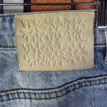 Load image into Gallery viewer, Basket Gallery LAX Baggy Denim Size 34