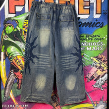 Load image into Gallery viewer, Vale Sun-Motif Wide Leg Jeans Size 38”