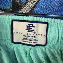 Load image into Gallery viewer, Eric Emanuel EE Yucca Bolt Basic Shorts Size Medium