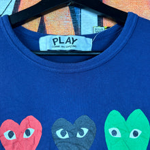 Load image into Gallery viewer, Comme des Garçons PLAY Navy Tee Size XL