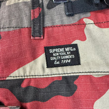 Load image into Gallery viewer, Supreme SS26 Red Camo Cargo Pants Size 32
