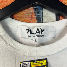 Load image into Gallery viewer, Comme des Garçons PLAY Heart Tee Size Large
