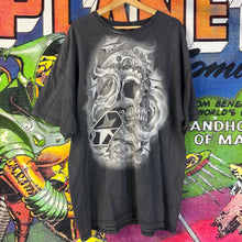 Load image into Gallery viewer, Y2K Sandstar Skull Tee Size 2XL
