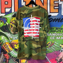 Load image into Gallery viewer, Supreme Bullseye Camo Tee Size Large
