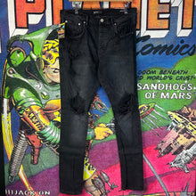 Load image into Gallery viewer, Purple Brand Ripped Skinny Jeans Black Size 33”
