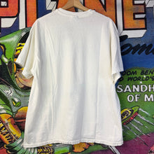 Load image into Gallery viewer, Vintage 90s Tommy Hilfiger Tee Size Large
