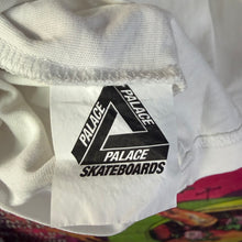 Load image into Gallery viewer, Palace G-Face Tee Size Large
