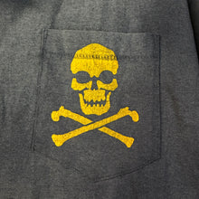 Load image into Gallery viewer, Gallery Dept. Skull &amp; Crossbones Grey Tee Shirt Size Medium
