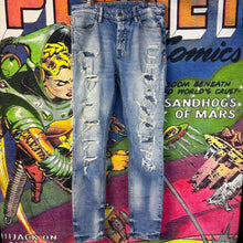 Load image into Gallery viewer, Ksubi Van Winkle Tektonik Dialled Jeans Size 32
