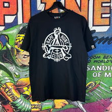 Load image into Gallery viewer, BAPE ‘Bape Hunt Club’ Tee Size Medium
