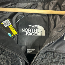 Load image into Gallery viewer, The North Face Sherpa Puffer Coat Size Small
