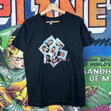 Load image into Gallery viewer, Maroon 5 Band Tee Size Medium
