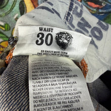 Load image into Gallery viewer, Ed Hardy Skull Embroidered Shorts Size 30-32”
