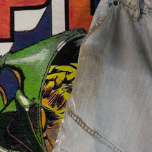 Load image into Gallery viewer, Warren Lotas Baggy Motto Jean Shorts Spring/Summer 25 Size 40
