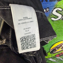 Load image into Gallery viewer, True Religion Vinny Studded Horseshoe Baggy Jeans Size 32
