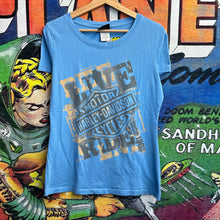 Load image into Gallery viewer, Y2K Harley Davidson Women’s Tee Size Medium
