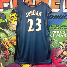 Load image into Gallery viewer, Y2K Wizards Michael Jordan Jersey Size 2XL￼
