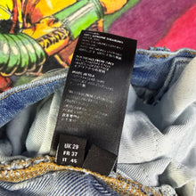 Load image into Gallery viewer, Amiri Grunge Artpatch Jeans Size 29”
