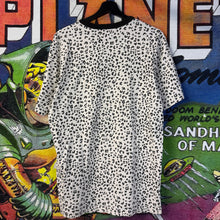 Load image into Gallery viewer, Supreme SS16 Leopard Pocket Tee Size Medium
