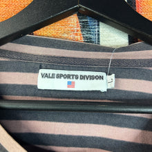 Load image into Gallery viewer, VALE Vally Track Long sleeve Size Large
