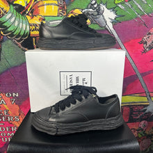 Load image into Gallery viewer, Mihara Yasuhiro Peterson 23 Black/Black Size 11/44
