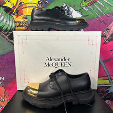 Load image into Gallery viewer, Alexander McQueen Calfskin Gold Toe Derby Black Size 41 / 8
