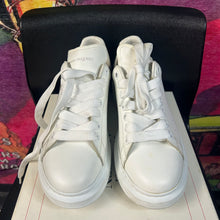 Load image into Gallery viewer, Alexander McQueen Oversized Sneakers White Silver Size 39.5 / 6.5
