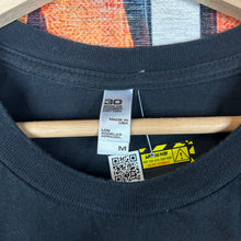 Load image into Gallery viewer, Maroon 5 Band Tee Size Medium
