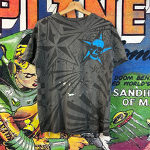 Load image into Gallery viewer, Y2K Skull Stars Tee Size Medium

