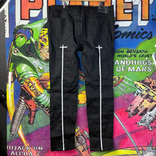 Load image into Gallery viewer, RTA Black Skinny Jeans Size 36”
