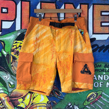 Load image into Gallery viewer, Palace Orange Realtree Hiking Shorts Size Medium
