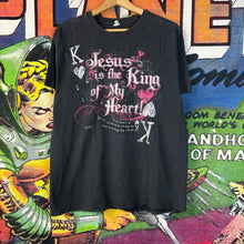 Load image into Gallery viewer, Y2K 2010 " Jesus Is The King Of My Heart " Tee Size Large

