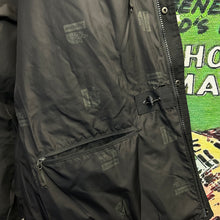 Load image into Gallery viewer, Supreme FW18 The North Face Expedition Jacket Sulphur Size XL
